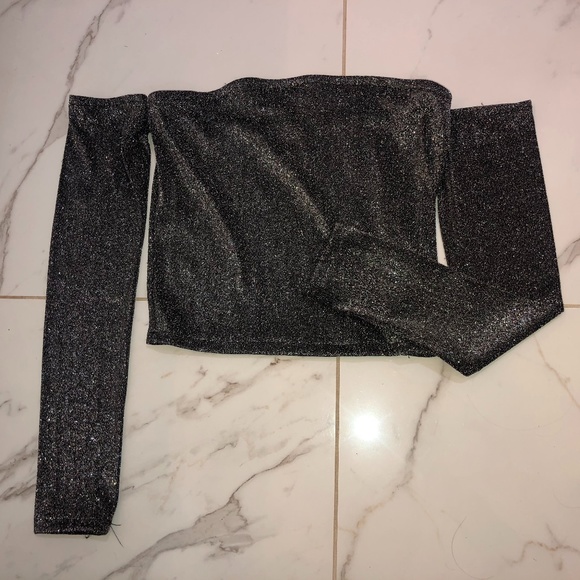🔥Sparkly Crop Top with Sleeves - Picture 4 of 4